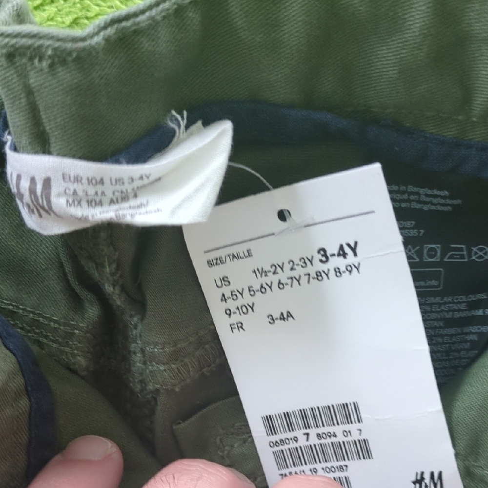 H&M Green Chino Pants with Adjustable Waist - Picture 3 of 6